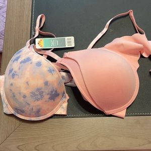 2 brand new super cute bras